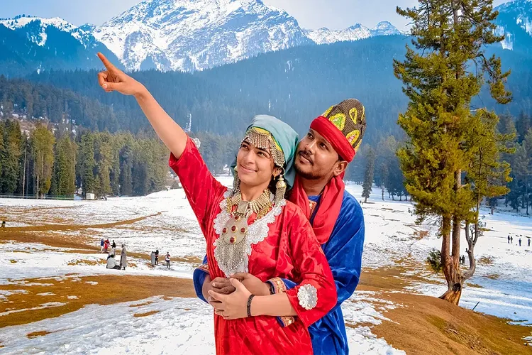 Kashmir Honeymoon Tour Package.
