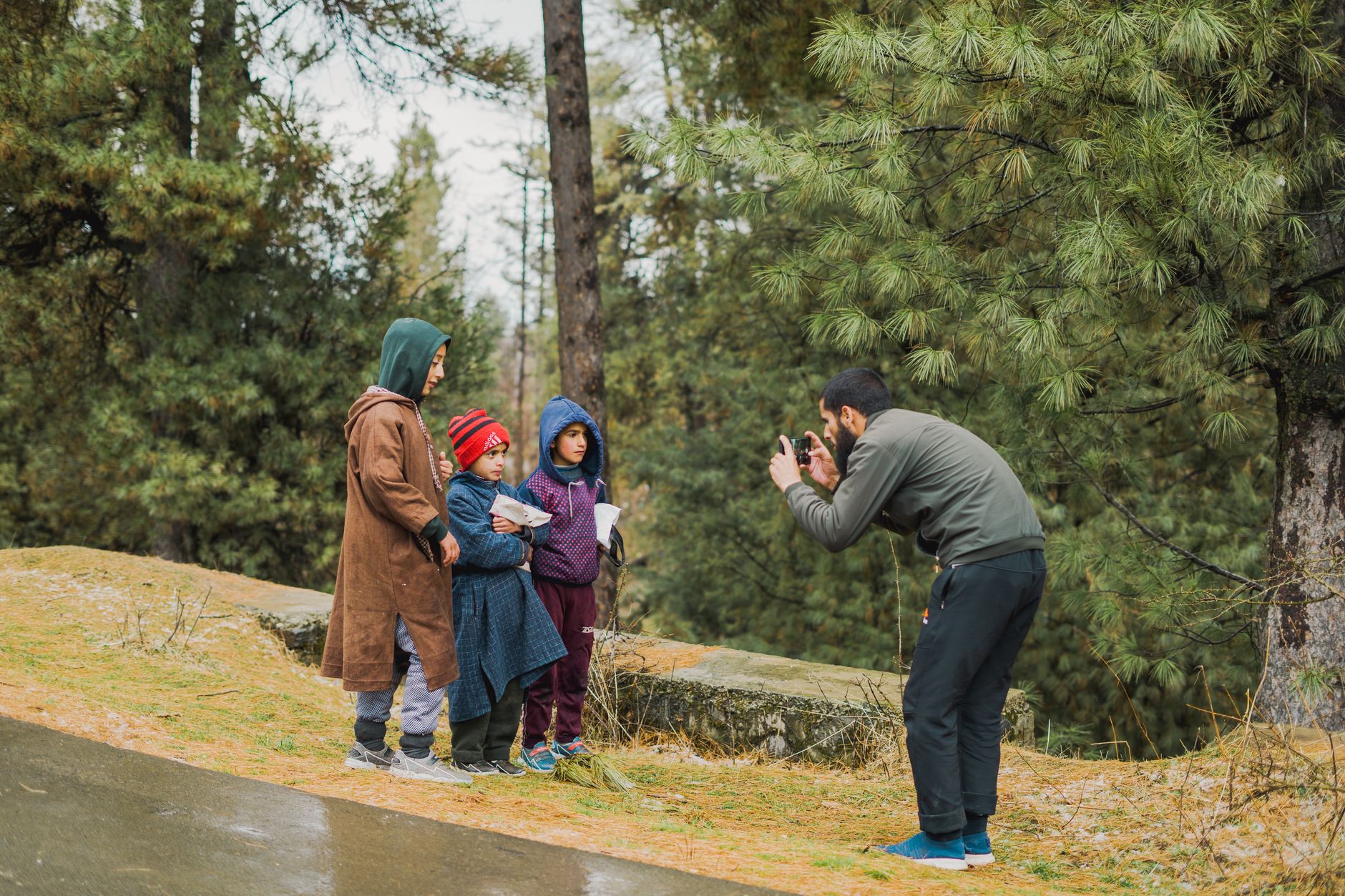 Budget Kashmir Family Trip - Srinagar, Gulmarg, Pahalgam