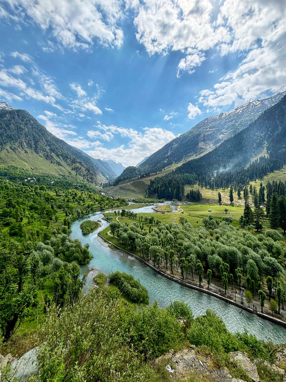 Pahalgam & Gulmarg Highlights - Srinagar, Pahalgam, Gulmarg