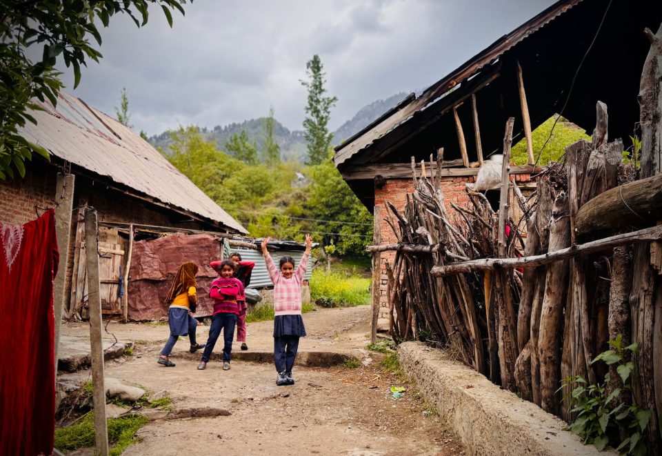 Kashmir Family Fun - Srinagar, Gulmarg, Pahalgam